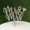 Immagine di Cake Topper in Legno "Mr & Mrs"