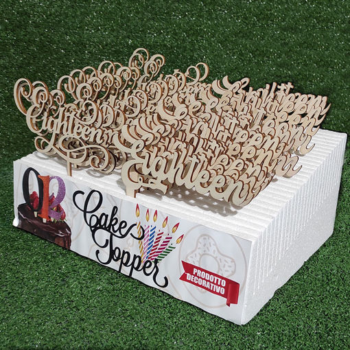 Immagine di Cake Topper Eighteen