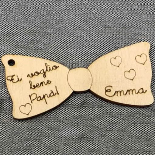Immagine di Ciondolo a forma di Papillon con incisione in Legno