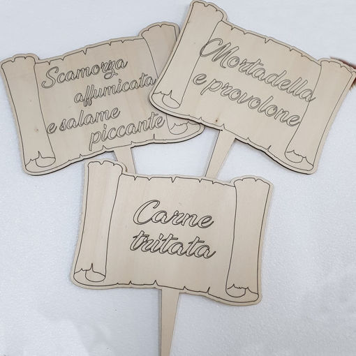 Tag in legno con incisione personalizzata
